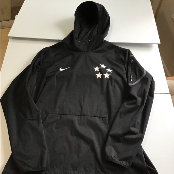 nike fly rush jacket